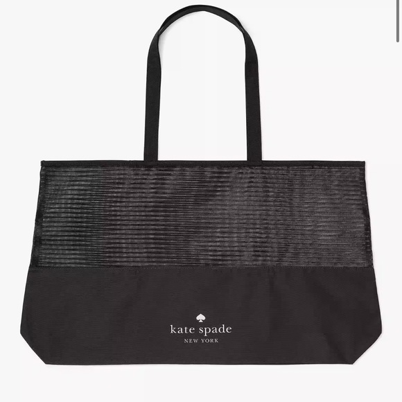 kate spade Handbags - BNIP Kate Spade Tote Bag